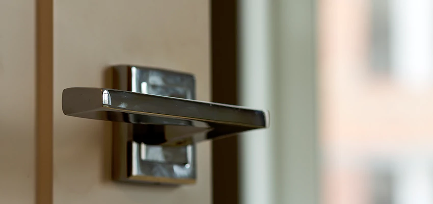 Door Lever Knob Repair in Kingsburg, California
