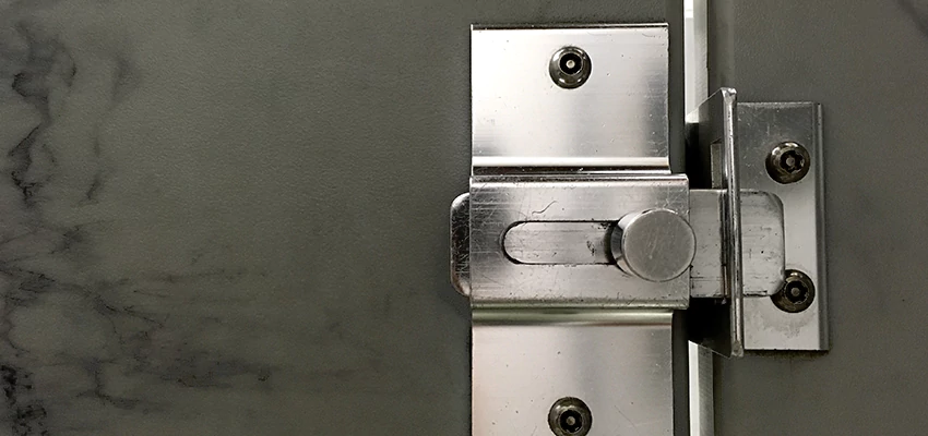 Fix A Room Door Lock in Kingsburg, CA