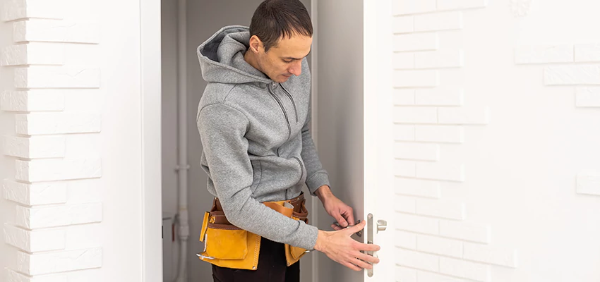 Nighttime Locksmith Near Me in Kingsburg, CA